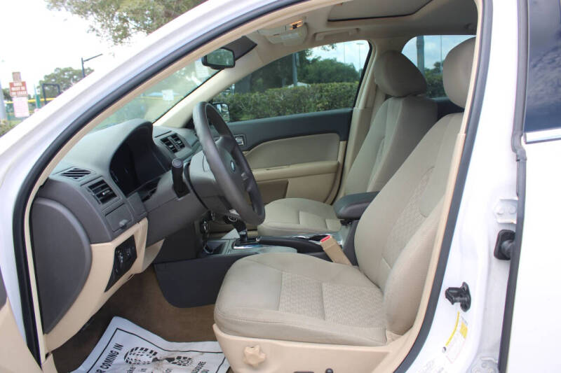 2011 Ford Fusion SE