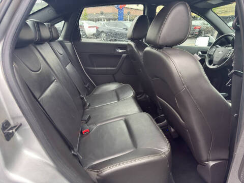 2009 Ford Focus SES