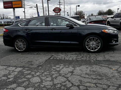2014 Ford Fusion SE