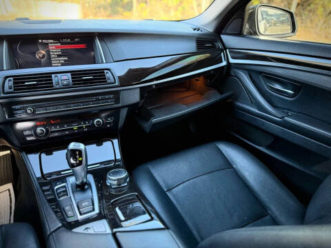 2015 BMW 5 Series 528i xDrive