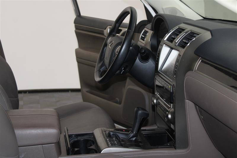 2017 Lexus GX 460