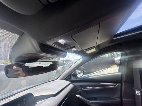 2025 Mazda Mazda3 Hatchback 2.5 S Carbon Edition