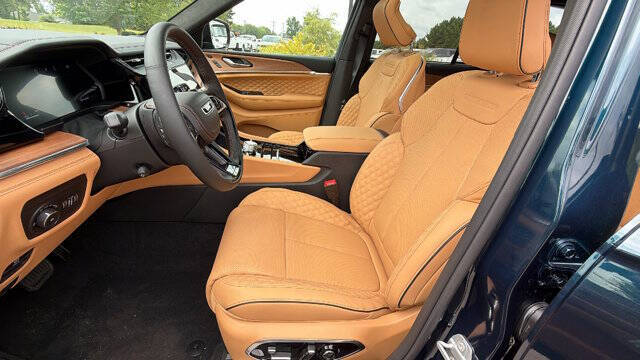 2026 Jeep Grand Cherokee Summit