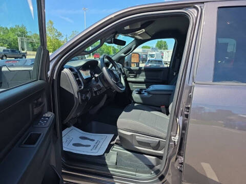 2026 RAM 2500 Black Express