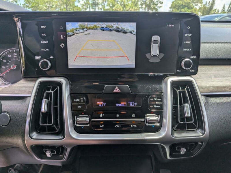 2023 Kia Sorento EX