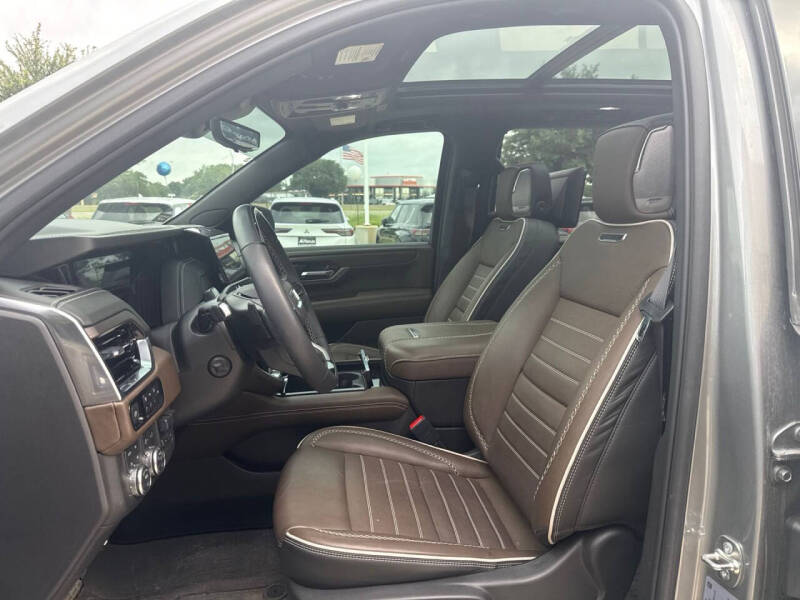 2025 GMC Yukon Denali Ultimate