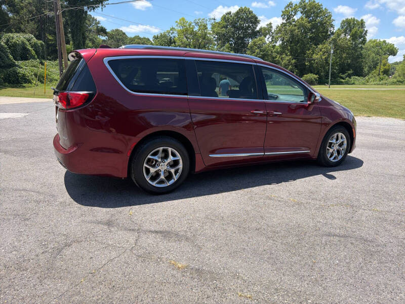 2018 Chrysler Pacifica Limited