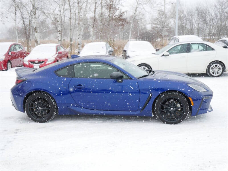 2024 Toyota GR86 Premium