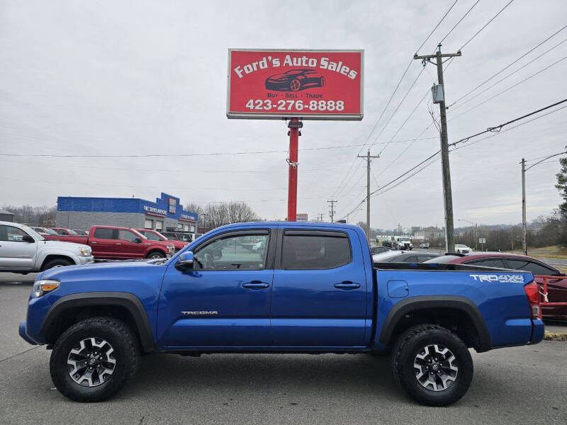 2016 Toyota Tacoma TRD Off Road's photo