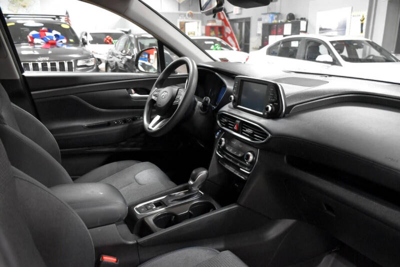 2019 Hyundai Santa Fe SEL 2.4L