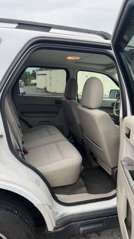 2011 Ford Escape XLT