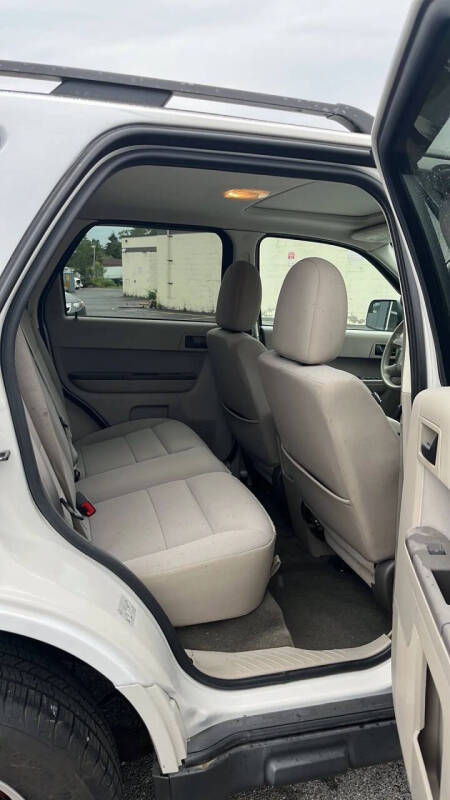 2011 Ford Escape XLT