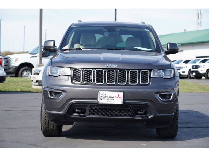 2019 Jeep Grand Cherokee Laredo E
