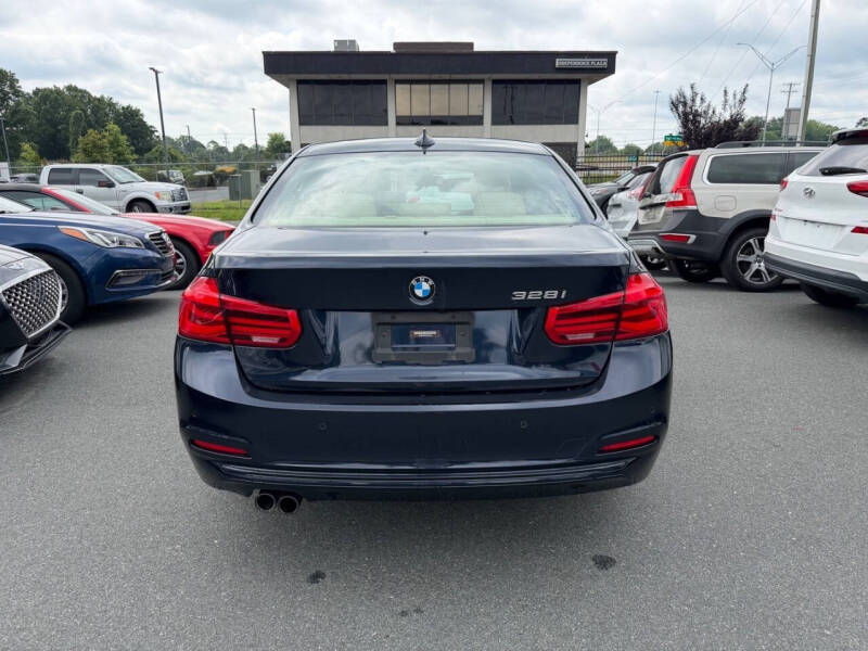 2016 BMW 3 Series 328i