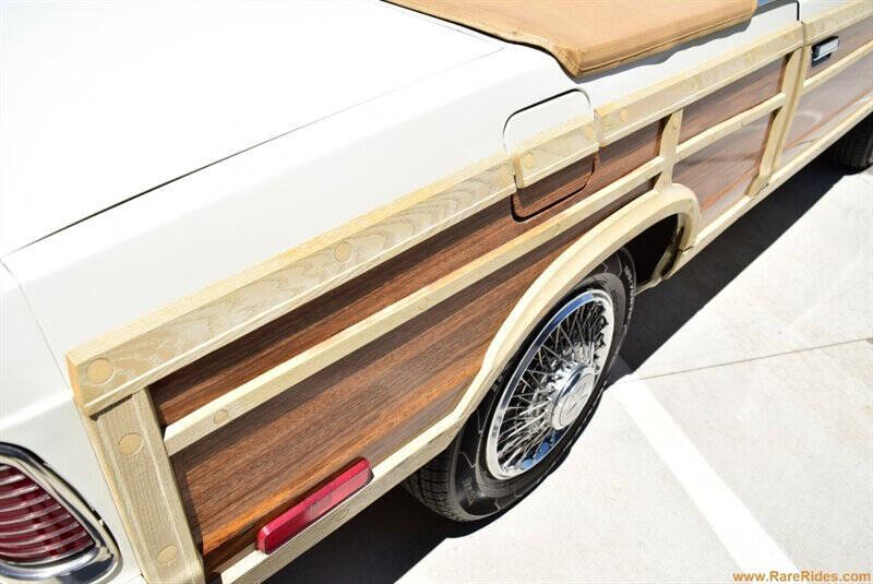 1986 Chrysler Le Baron Mark Cross Town and Country