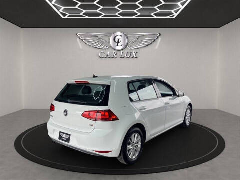 2016 Volkswagen Golf TSI S