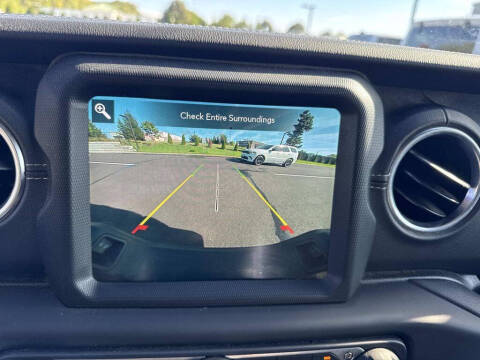 2021 Jeep Gladiator Overland