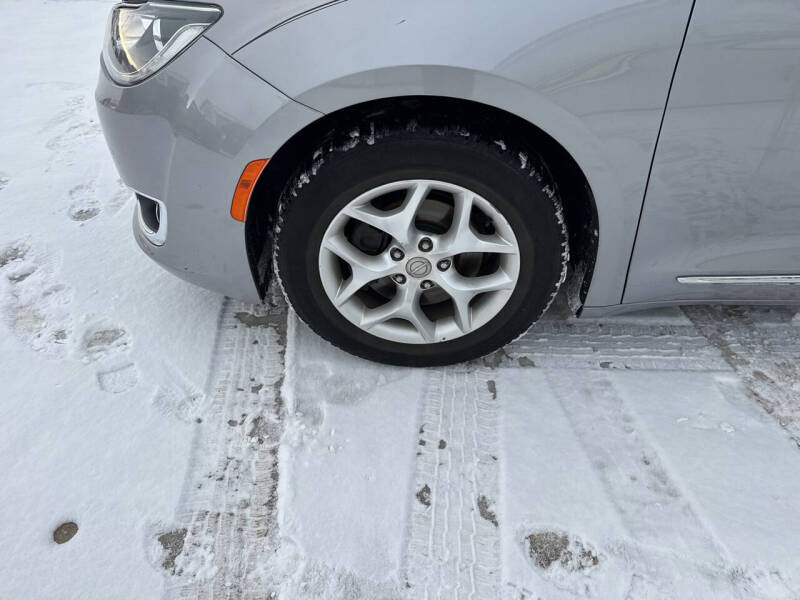 2017 Chrysler Pacifica