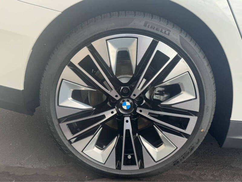 2026 BMW 5 Series 530i