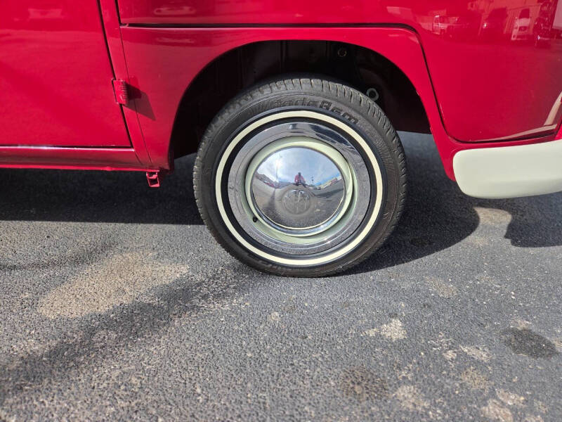 1975 Volkswagen Type 2