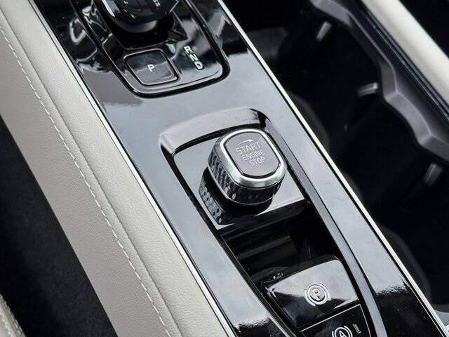 2026 Volvo XC90 T8 Ultra 7P