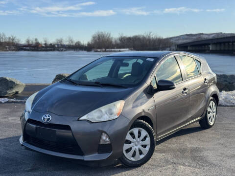 2014 Toyota Prius c Four