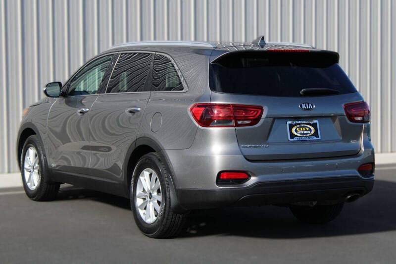 2019 Kia Sorento LX