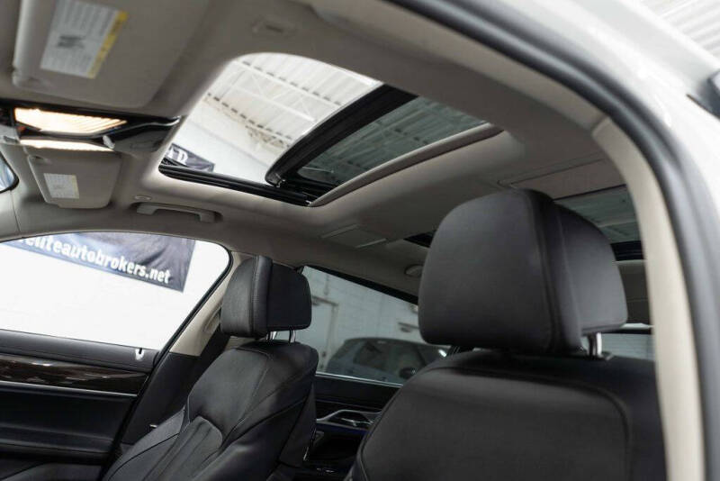 2018 BMW 7 Series 740i xDrive