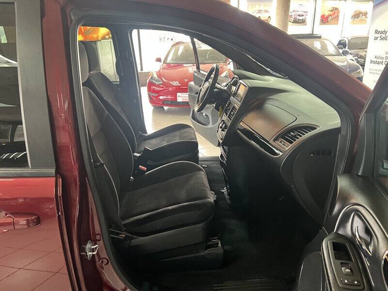 2018 Dodge Grand Caravan SE Plus