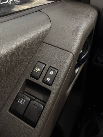2014 Nissan Frontier SV V6