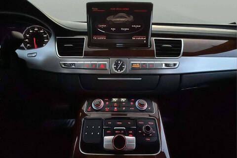 2011 Audi A8 quattro