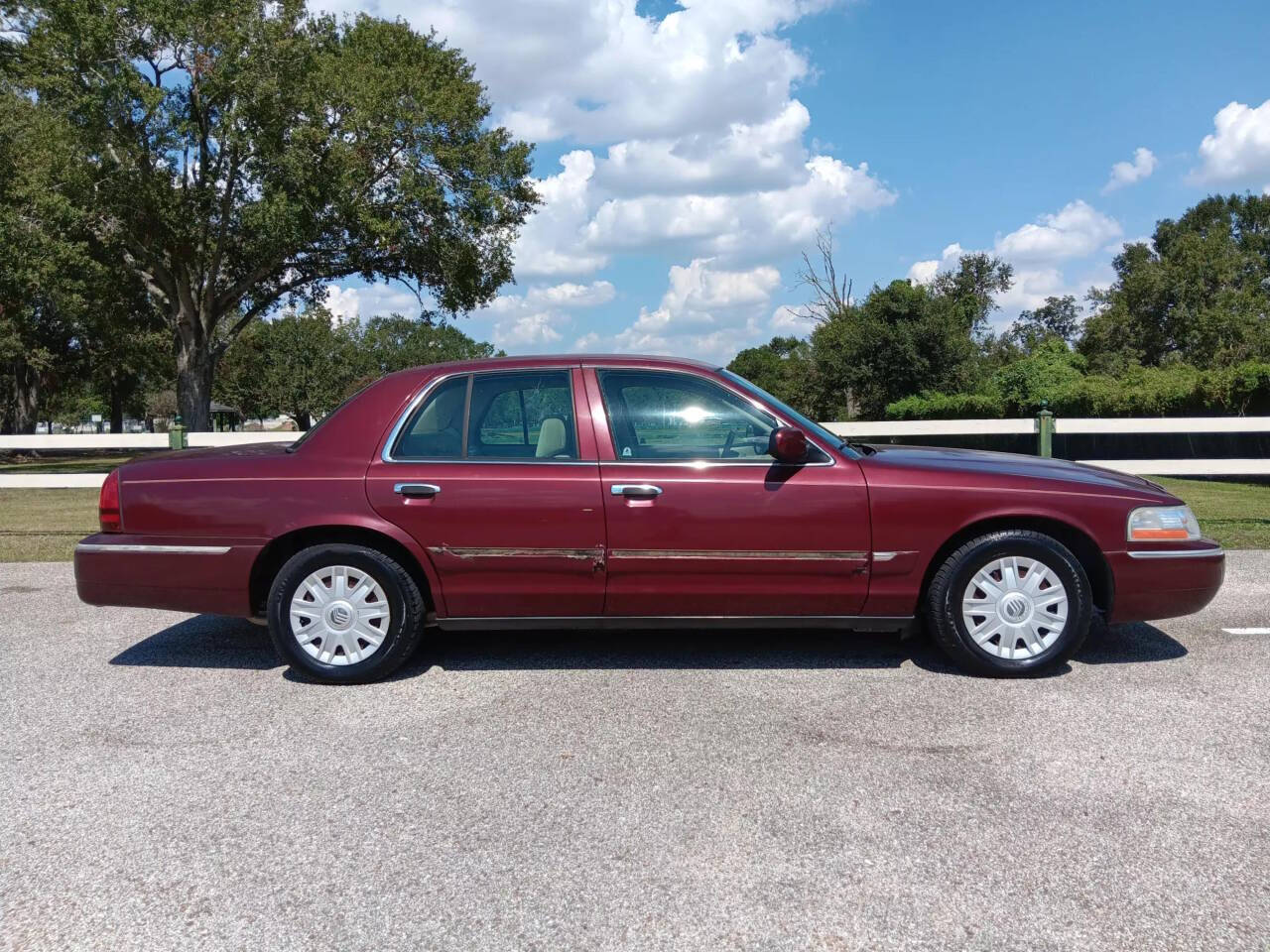 2004 Mercury Grand Marquis for sale at AUTOPLUG 360 in Stafford, TX