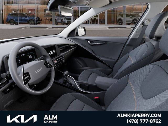 2025 Kia Niro LX