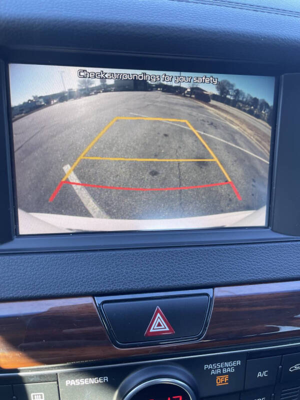 2017 Kia Cadenza Premium