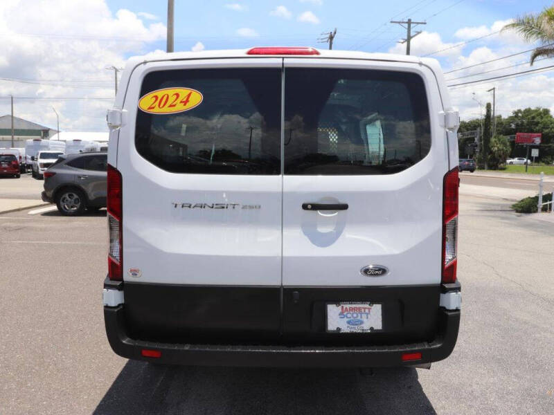 2024 Ford Transit