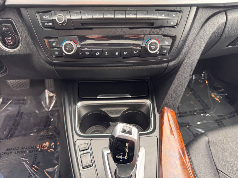 2014 BMW 3 Series 328i