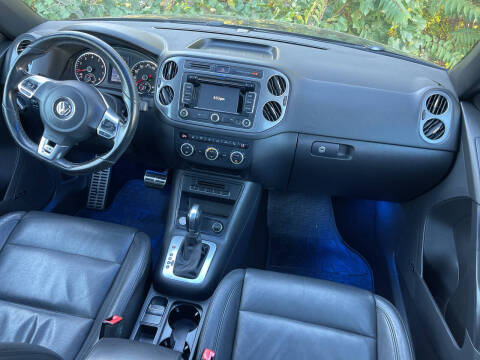 2015 Volkswagen Tiguan R-Line