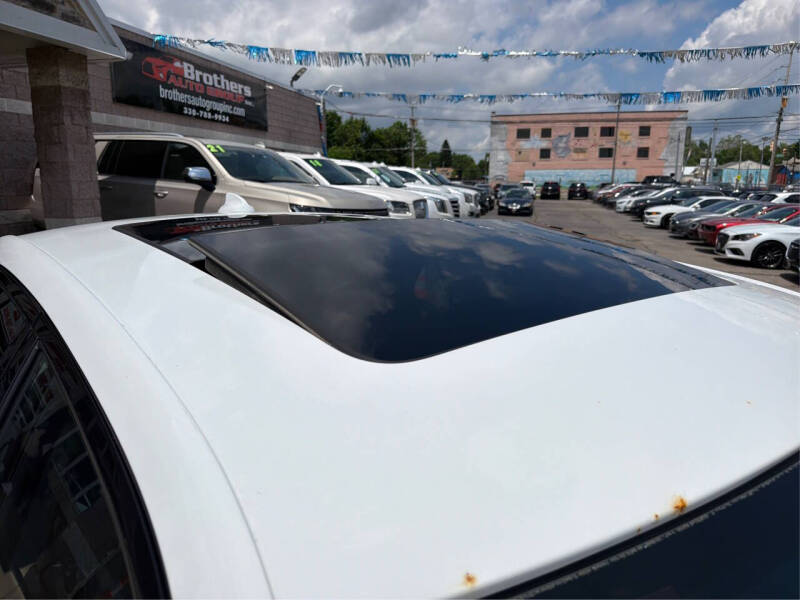 2016 Chrysler 300