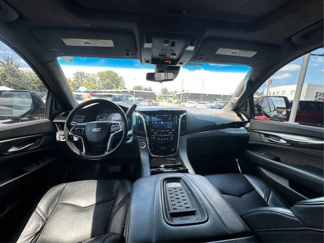 2017 Cadillac Escalade Platinum