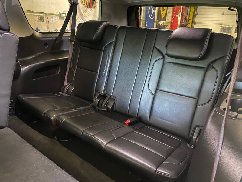 2017 Chevrolet Suburban LT