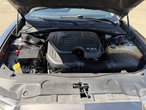 2014 Dodge Charger SXT