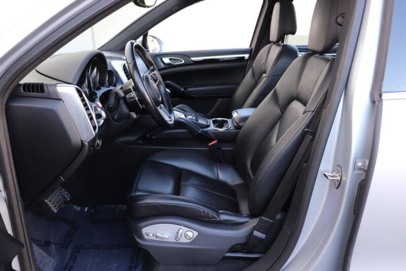 2018 Porsche Cayenne S