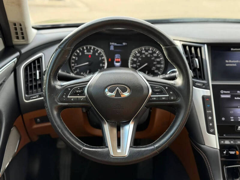 2023 Infiniti Q50 Luxe