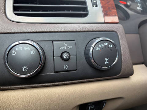 2012 Chevrolet Suburban LTZ
