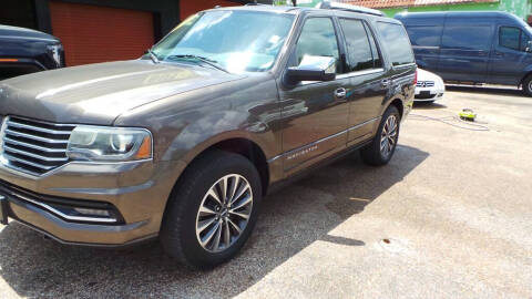 2016 Lincoln Navigator Select
