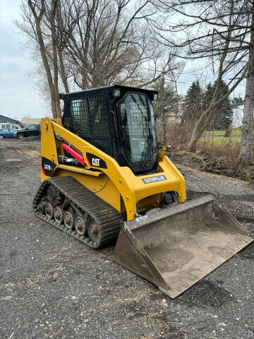 2011 Caterpillar 247 B3