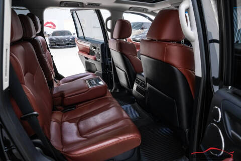 2021 Lexus LX 570 Three-Row