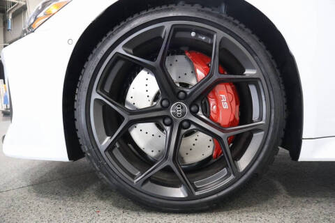 2025 Audi RS 6 Avant performance 4.0T quattro Avant