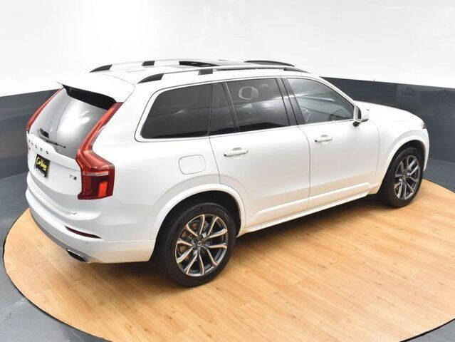 2017 Volvo XC90 T5 Momentum