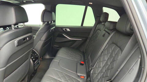 2025 BMW X5 sDrive40i